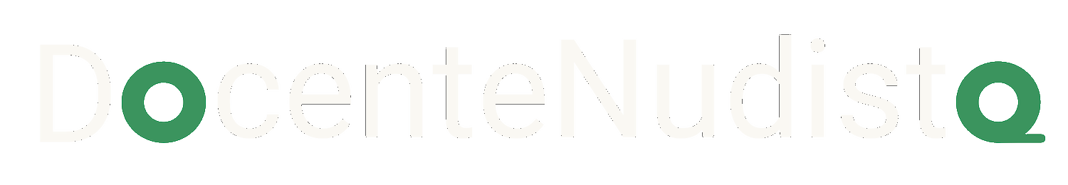 Docente Nudista